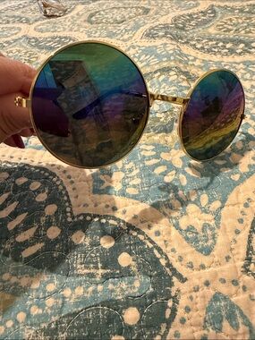 Gold Frame Round Sunglasses with Blue-Green Mirrored Lenses